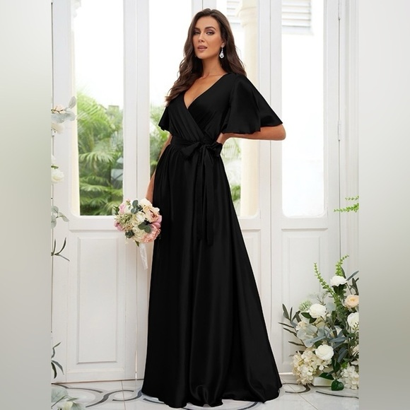 NEW Hebeos Black Wrap Bridesmaids Gown Dress V Neck Short Sleeve Women’s Size 10 - Picture 1 of 14
